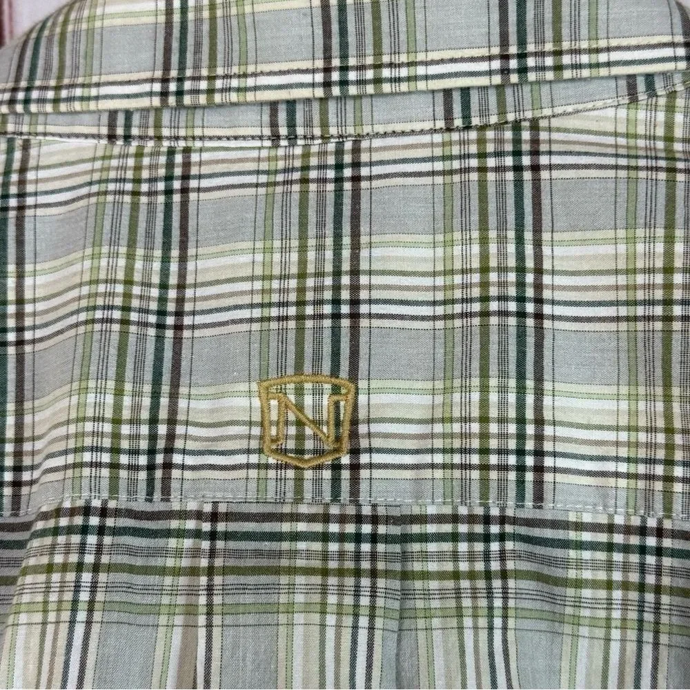 Men Noble Outfitters Plaid Button down Shirt